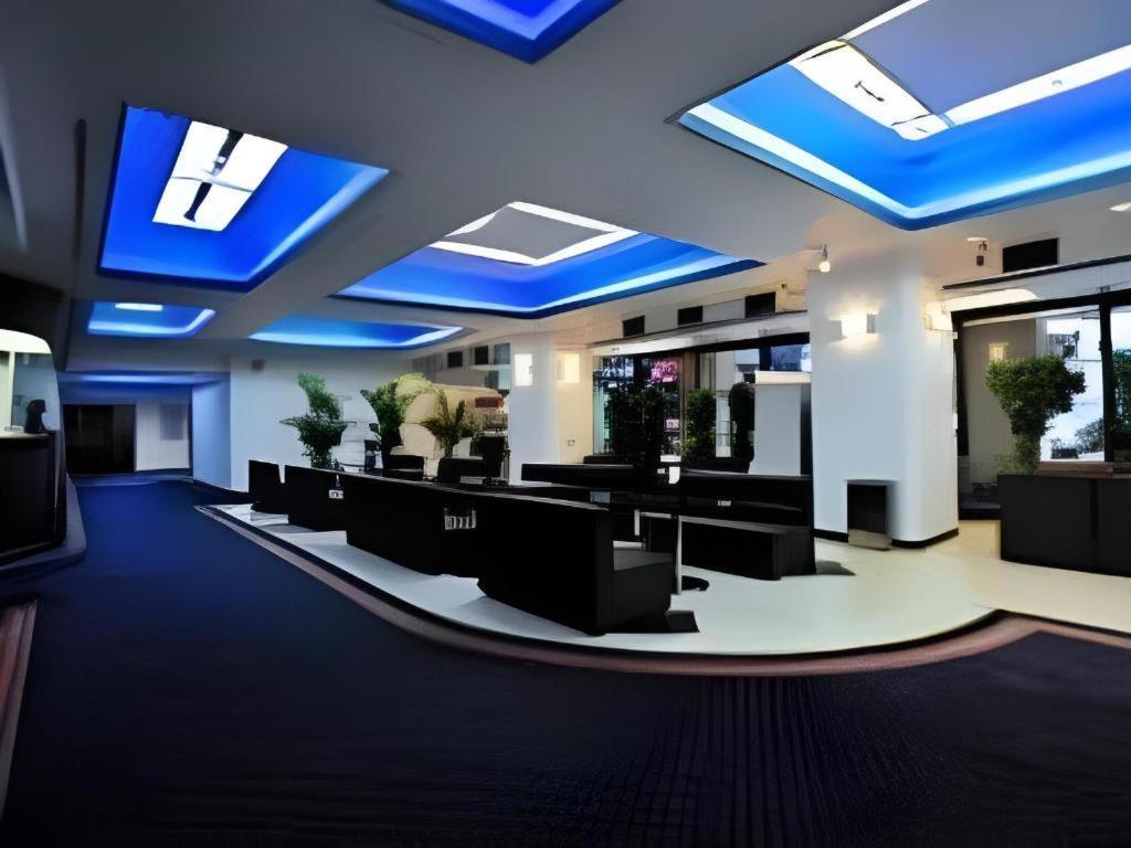 Tokyo Business Hotel Kültér fotó